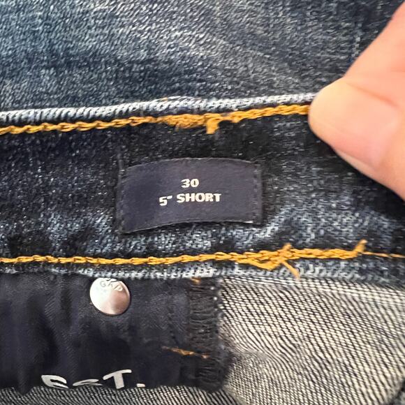 Gap Dark Wash 5" Short Denim Jean Shorts - SIZE 30 - Picture 7 of 8